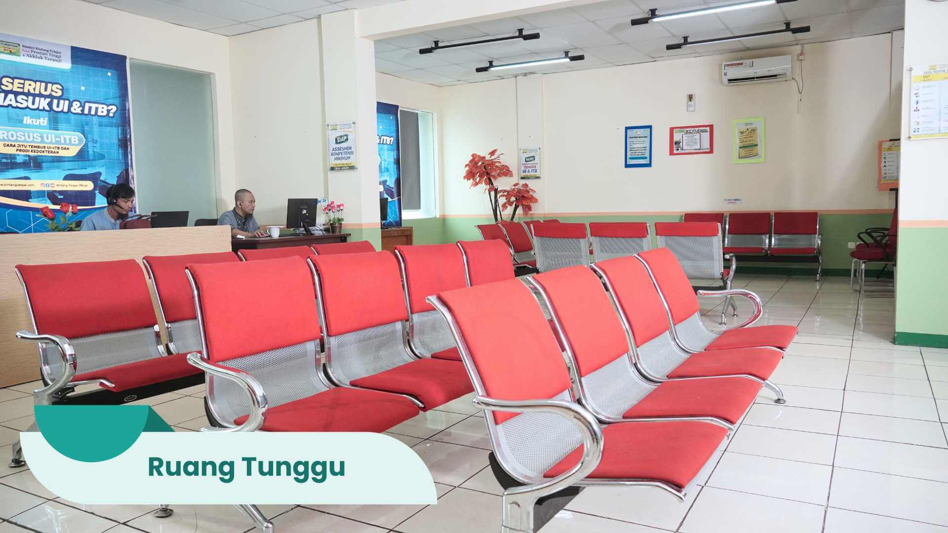 Ruang Tunggu Bimbel Bintang Pelajar Sholeh Iskandar Kota Bogor