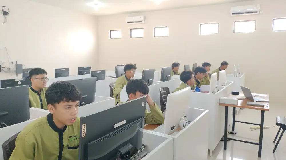 TO UTBK SMAI De Green Camp Tanjung Pinang