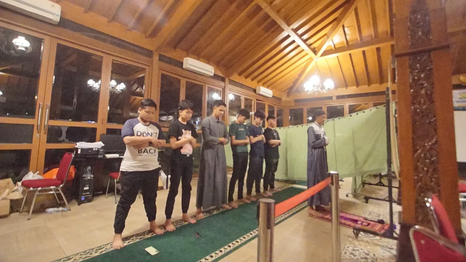 Sholat Subuh Berjamaah